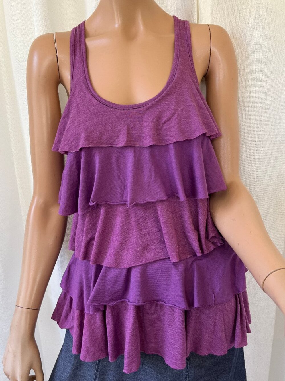Splendid tiered ruffle tank top with back zipper detail purple XS
